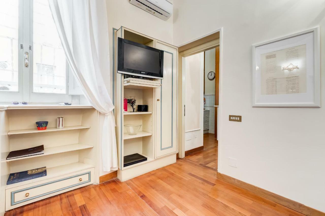 Elegant Apartment Рим Екстер'єр фото