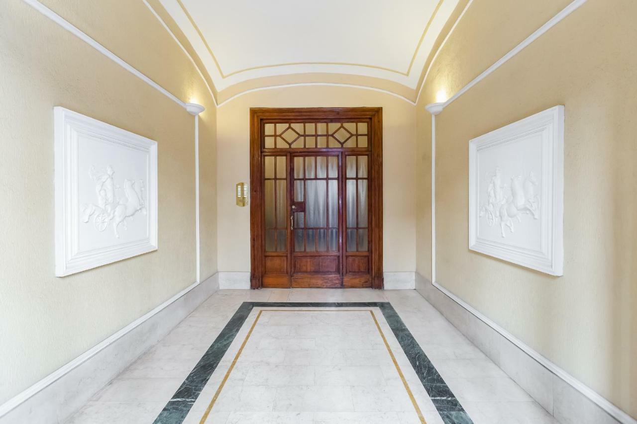 Elegant Apartment Рим Екстер'єр фото