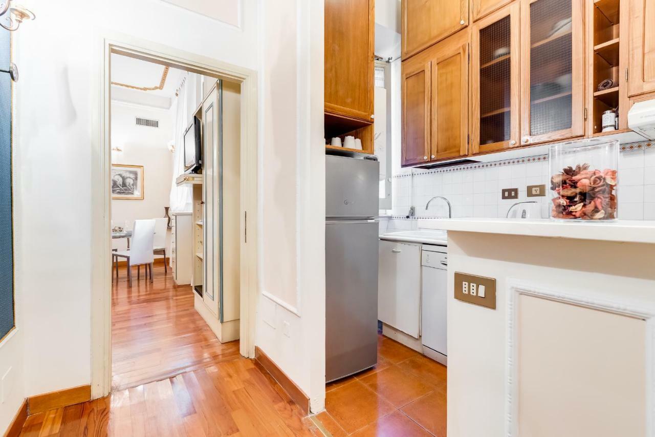 Elegant Apartment Рим Екстер'єр фото